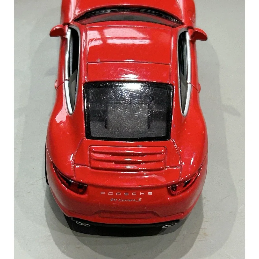 Welly PORSCHE 911 CARRERA S RED 1:34 Die‎ Cast Car